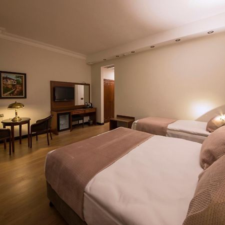 Vardar Palace Hotel - Special Category Стамбул Экстерьер фото